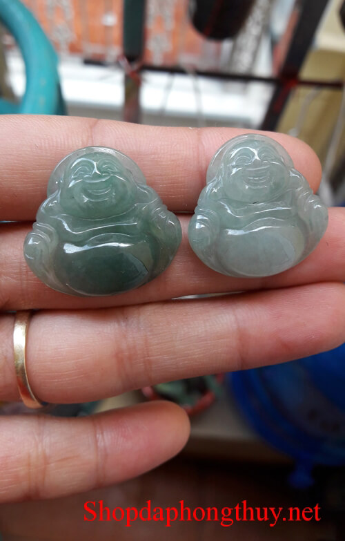 Phat-di-lac-ngoc-cam-thach