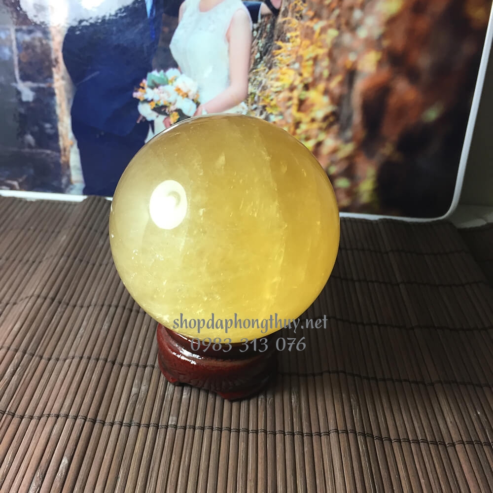 M&agrave;u tượng hợp nữ 1969