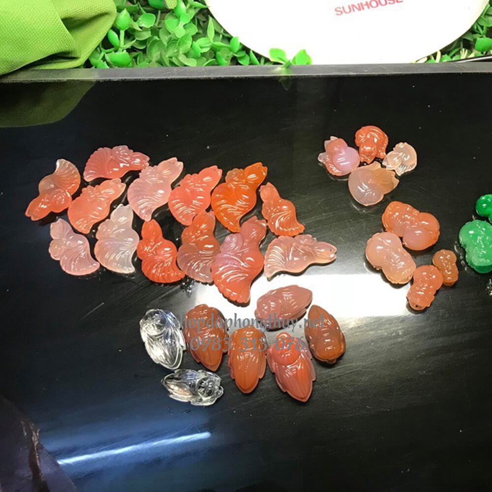 Hồ ly đ&aacute; m&atilde; n&atilde;o đu&ocirc;i d&agrave;i