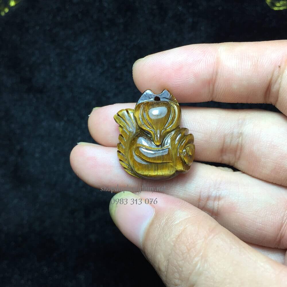 hồ ly đ&aacute; mắt hổ