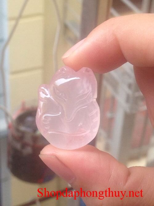 ho-ly-da-thah-anh-hong-d