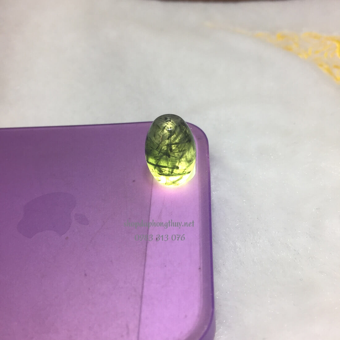 lu-thong-thach-anh-toc-xanh