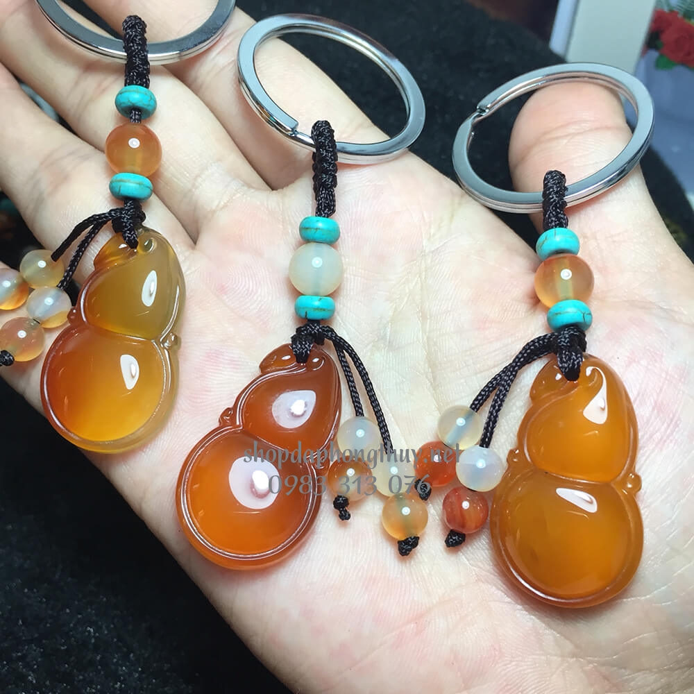 M&oacute;c kh&oacute;a hồ l&ocirc; đ&aacute; m&atilde; n&atilde;o