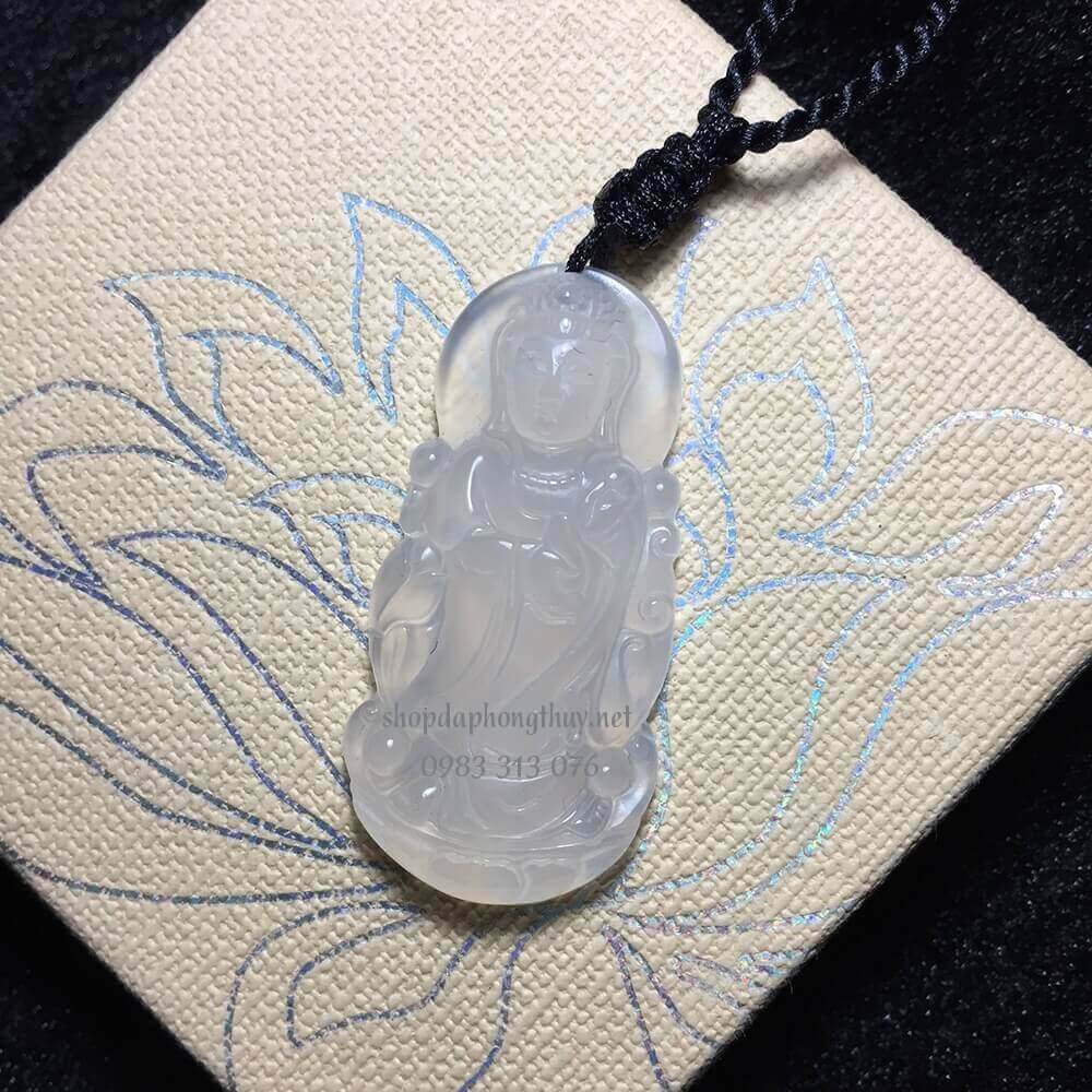 phật b&agrave; quan &acirc;m đ&aacute; m&atilde; n&atilde;o trắng