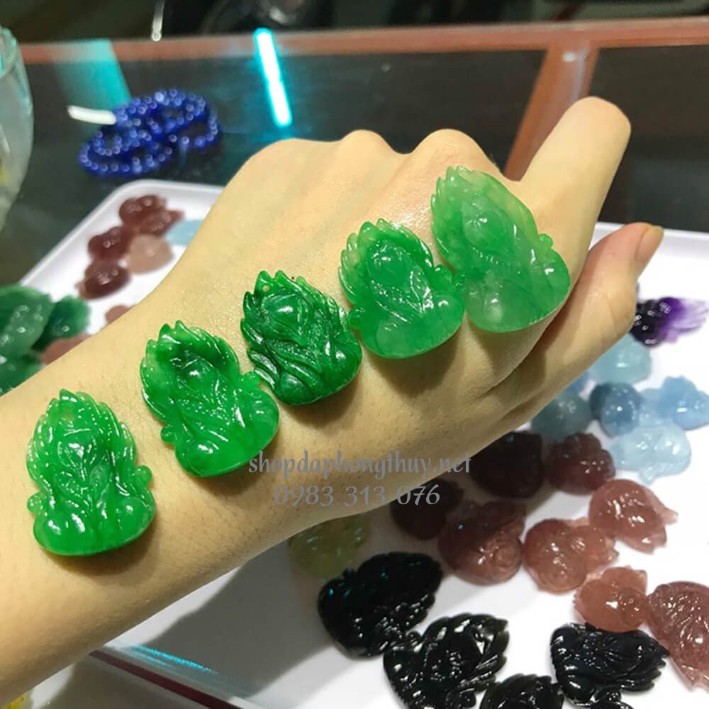 đ&aacute; phong thuỷ cho mệnh hoả theo m&agrave;u tương sinh