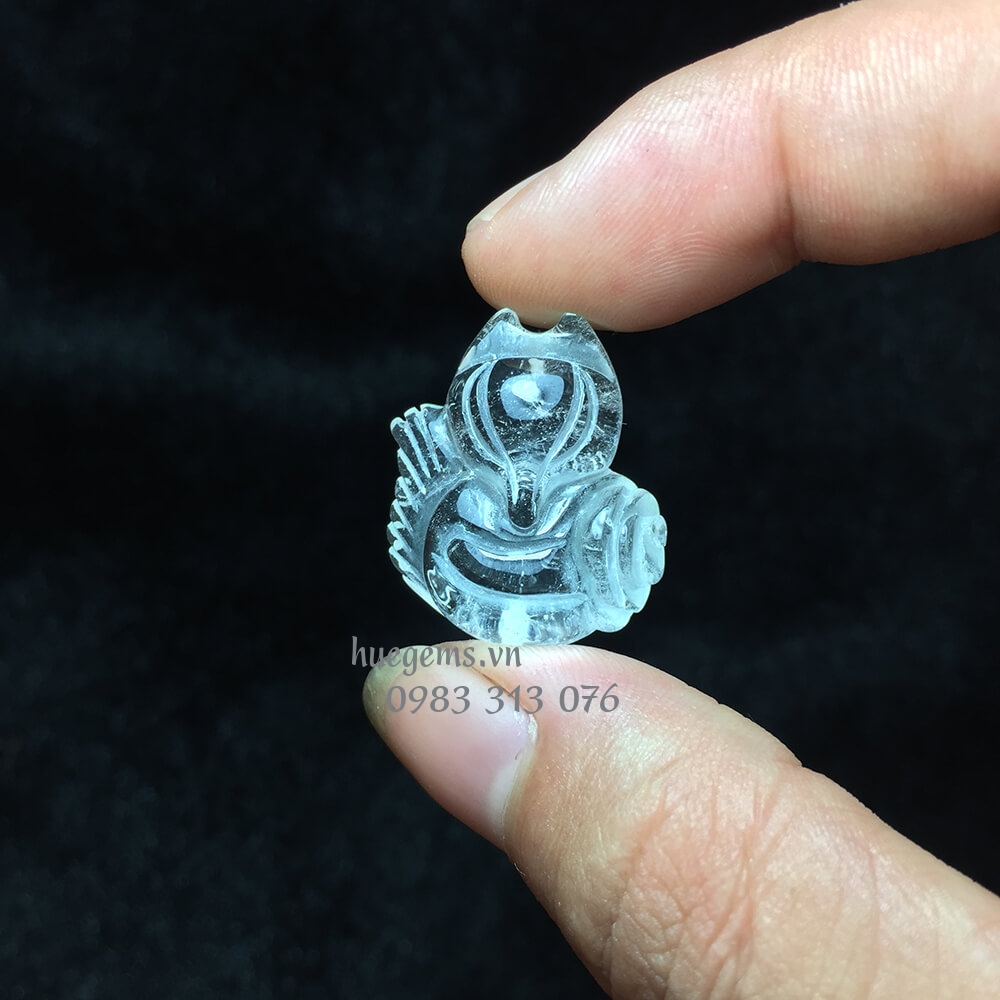 M&agrave;u tương hợp nữ 1983