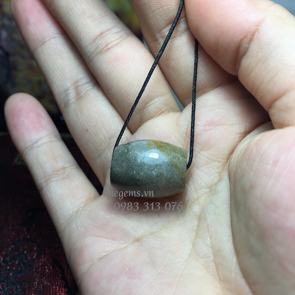 M&agrave;u tương hợp nữ 2009