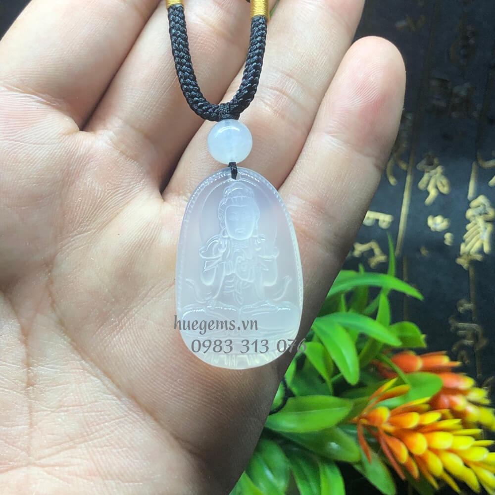 Phật bản mệnh cho nữ tuổi&nbsp;gi&aacute;p th&acirc;n 2004