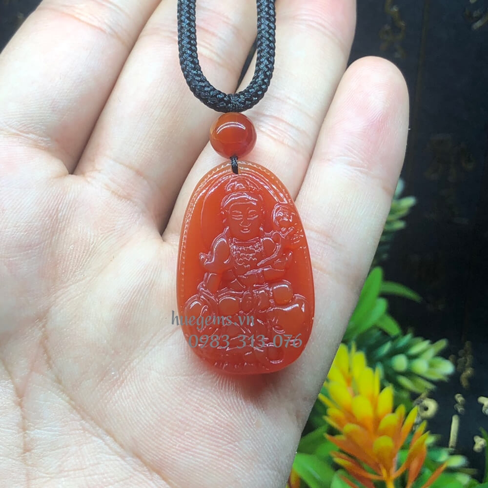 Phật bản mệnh cho nam tuổi&nbsp;Qu&yacute; Tỵ 2013