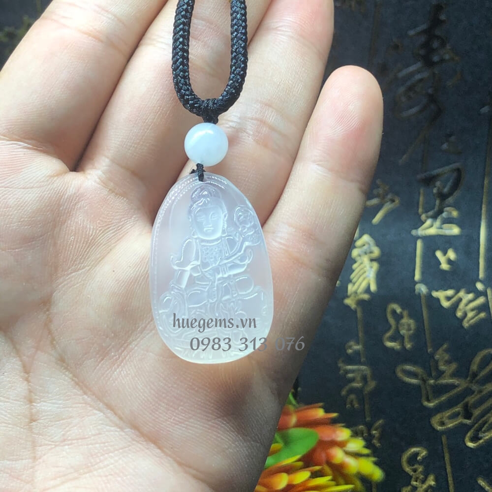 Phật bản mệnh cho nữ tuổi&nbsp;Qu&yacute; Tỵ 2013