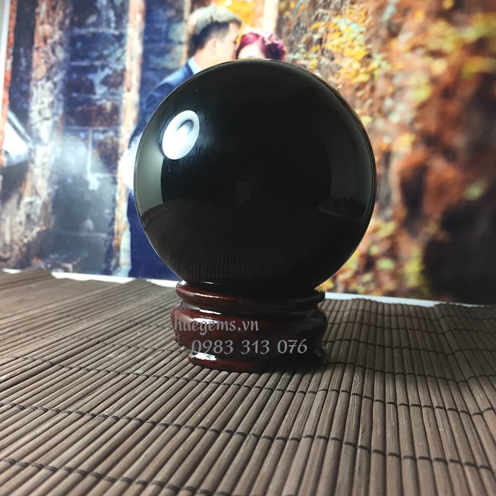 M&agrave;u tương sinh nam 1987