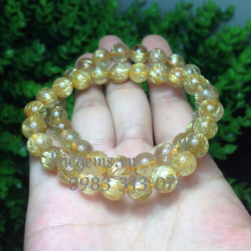 M&agrave;u chế khắc nữ 1980