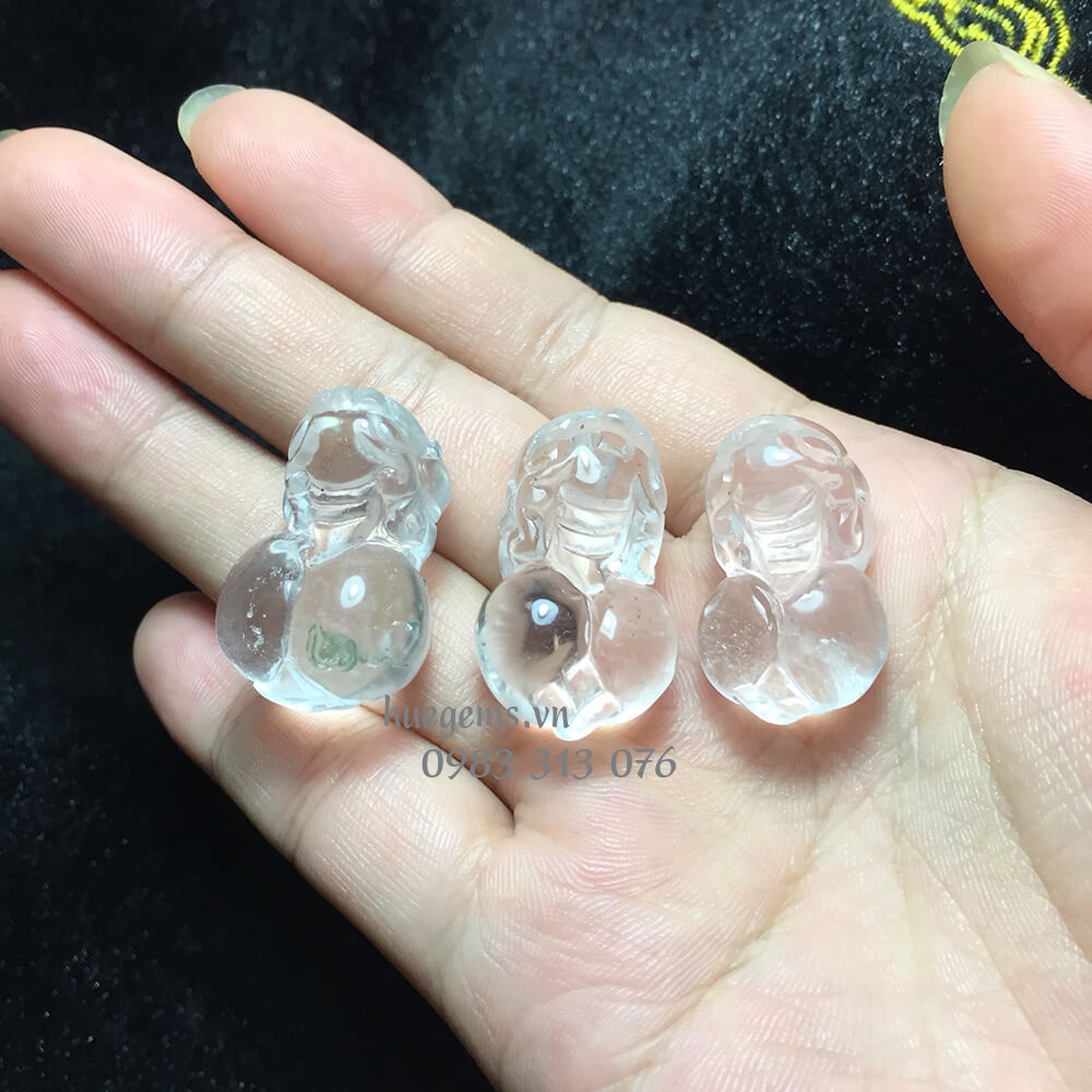 M&agrave;u chế khắc nam 2009