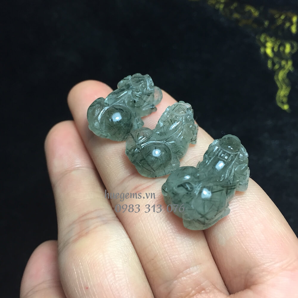 M&agrave;u tương sinh nữ 1976