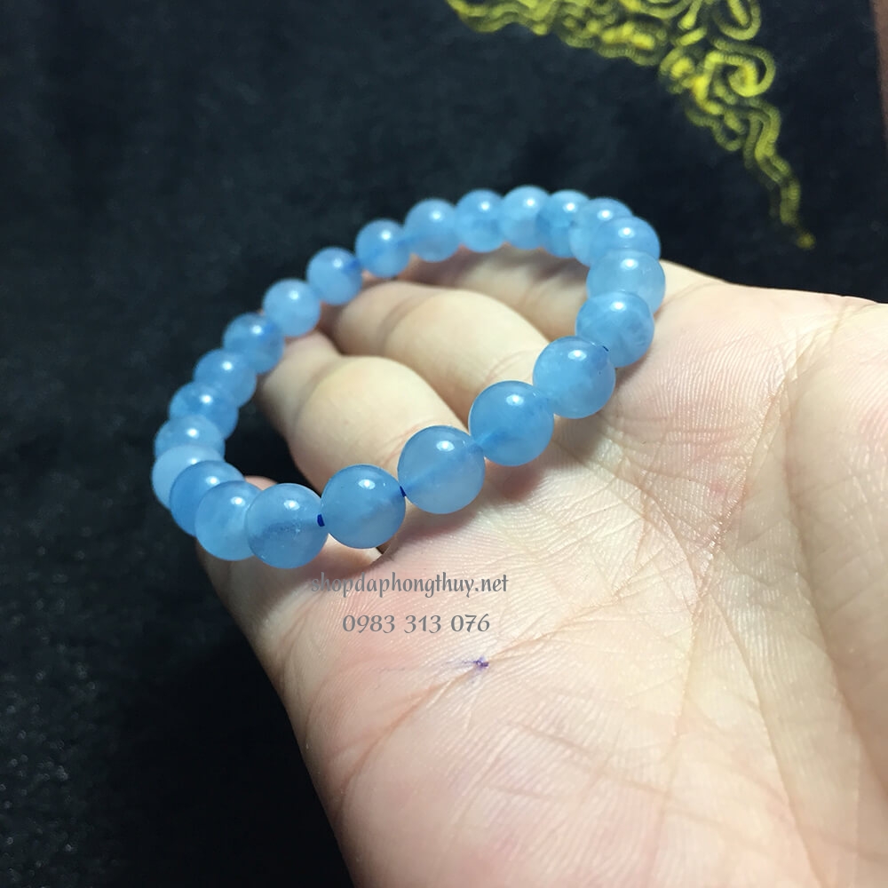 v&ograve;ng đ&aacute; aquamarine