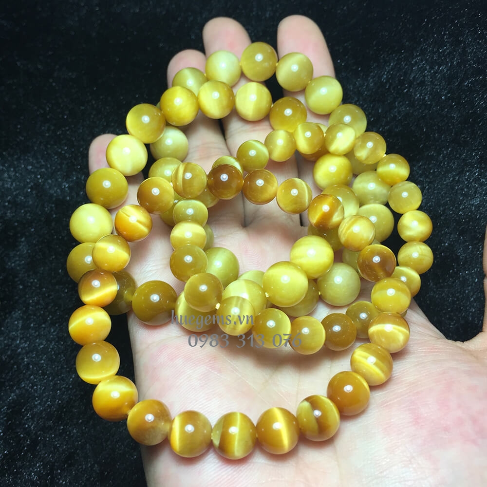 M&agrave;u chế khắc nữ 1980