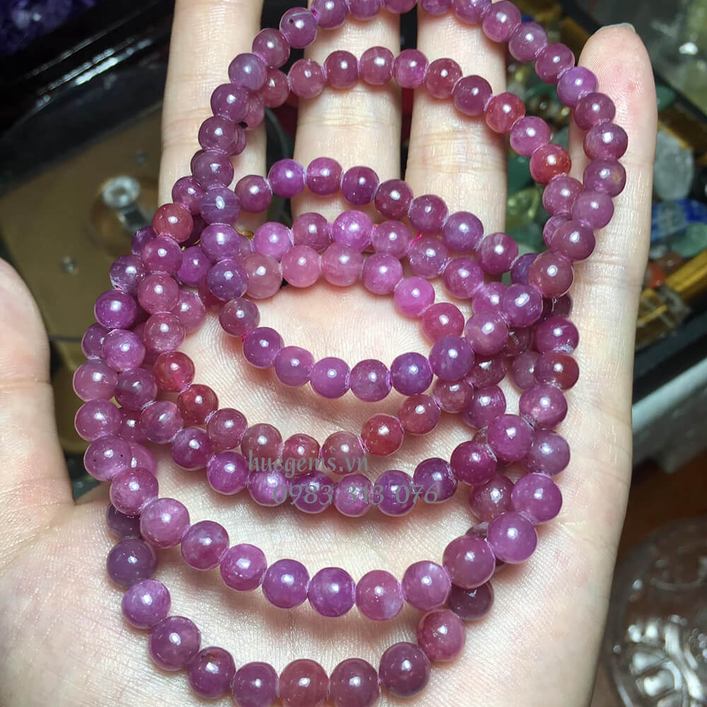 M&agrave;u tương sinh nữ 1978