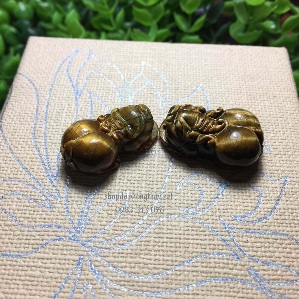 tỳ hưu đ&aacute; mắt hổ