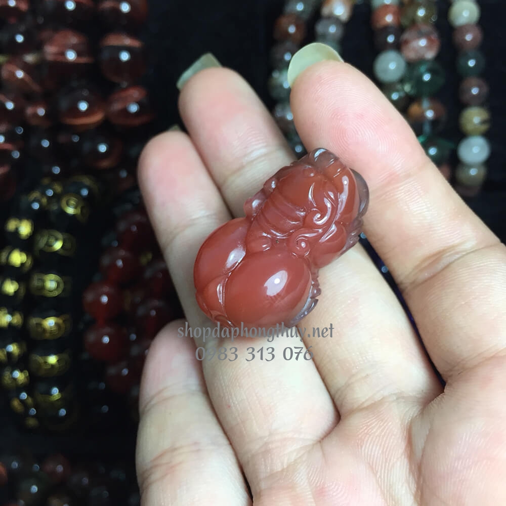 Tỳ hưu đ&aacute; m&atilde; n&atilde;o đỏ