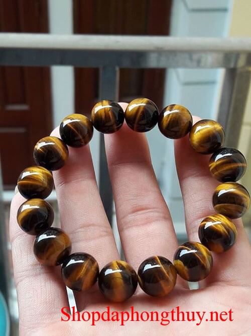 vong-da-mat-ho-nau-vang-(2)_1