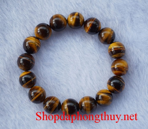 vong-da-mat-ho-nau-vang-1