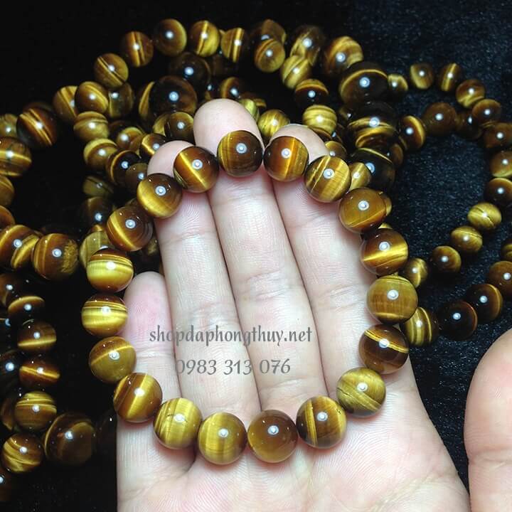 vong-da-mat-ho-nau-vang_1