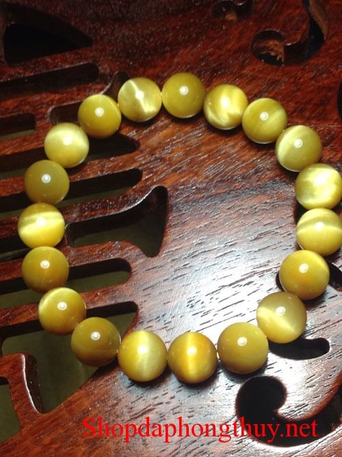 v&ograve;ng tay mắt hổ v&agrave;ng