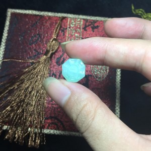 Bát quái ngọc cẩm thạch