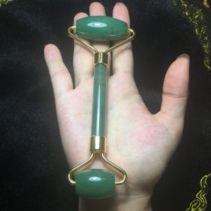 Cây lăn massage mặt đá thạch anh xanh
