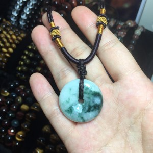 Đồng điếu ngọc phỉ thúy