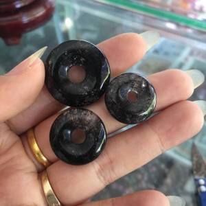 Đồng điếu thạch anh tóc đen