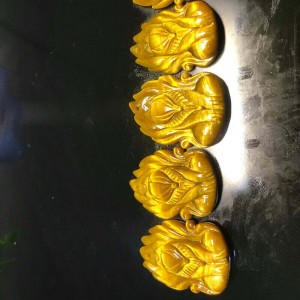 Hồ ly chúa đá mắt hổ