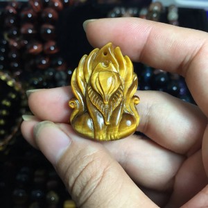 Hồ ly chúa đá mắt hổ