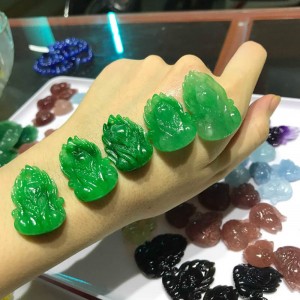 Hồ ly chúa ngọc cẩm thạch