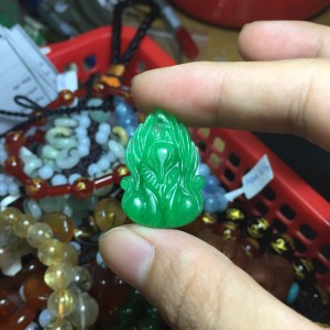 Hồ ly chúa ngọc cẩm thạch