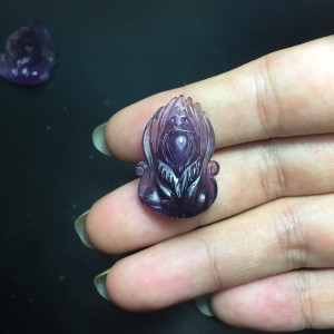Hồ ly chúa thạch anh tím
