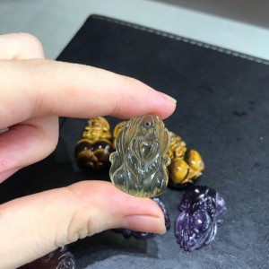 Hồ ly chúa thạch anh vàng