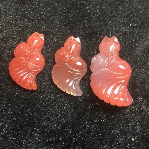 Hồ ly đá mã não đuôi dài