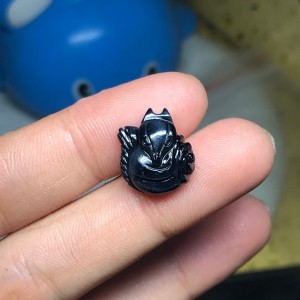 Hồ ly đá mắt hổ xanh đen