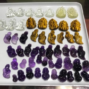Hồ ly đá thạch anh tím đuôi dài