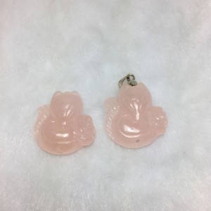 Hồ ly đá thạch anh hồng