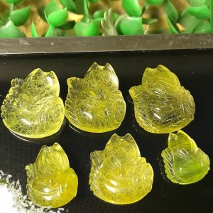 Hồ ly thạch anh tóc vàng