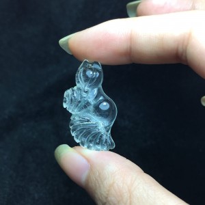 Hồ ly đá thạch anh trắng đuôi dài