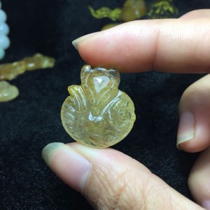 Hồ ly thạch anh tóc vàng
