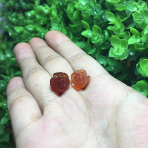 Hoa mẫu đơn đá mã não