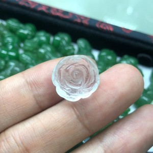 Hoa mẫu đơn đá thạch anh trắng