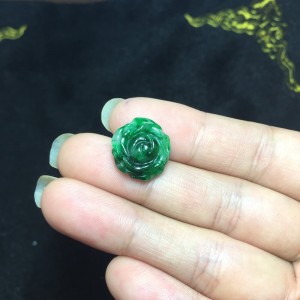 Hoa mẫu đơn ngọc jadeit