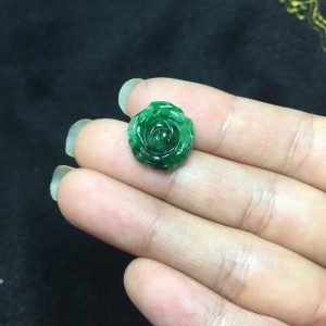 Hoa mẫu đơn ngọc jadeit