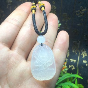 Phật bản mệnh hư không tạng bồ tát mã não trắng