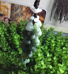 Khánh treo xe ô tô hồ lô ngọc cẩm thạch